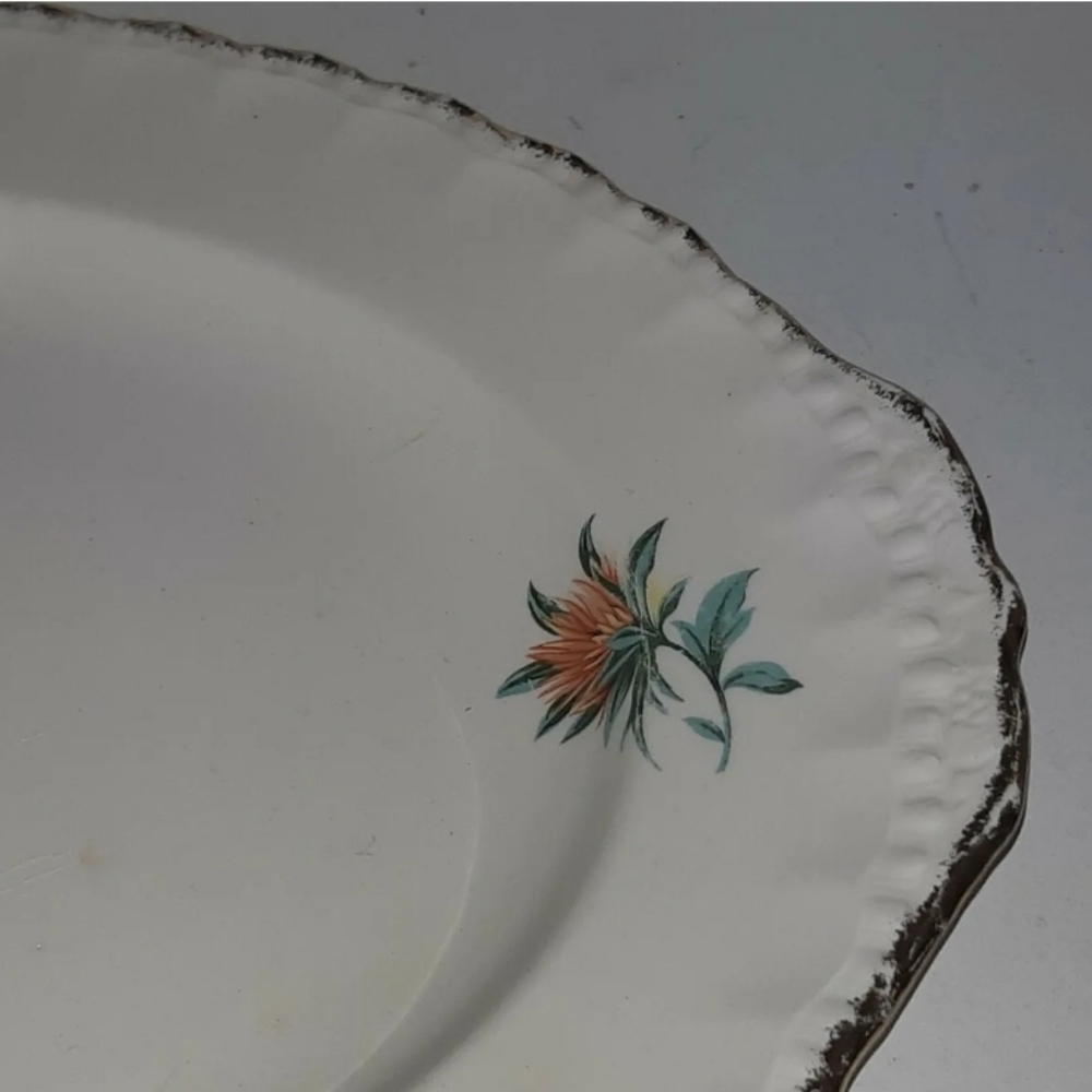 Vintage Cream Petal Grindley england plate  ''A''  white/cream - Picture 2 of 7